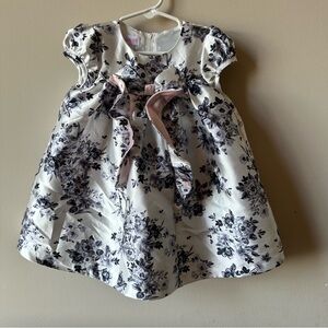 Bonnie Baby - Purple Floral Baby Dress with Pink Bow Detail - 18months - Lined